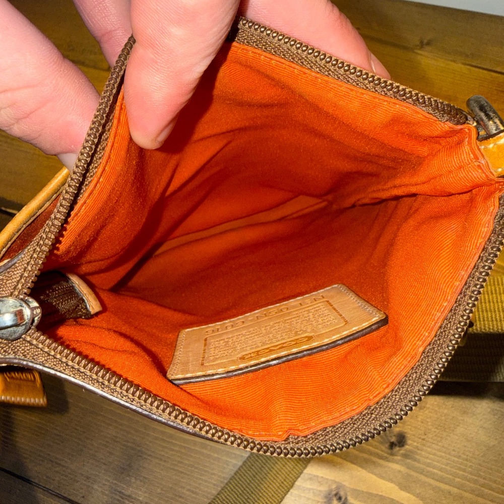 Vintage Coach Signature Swingpack Crossbody‎ Bag 2005 Y2K 6016 - Picture 5 of 6